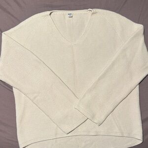 Uniqlo V-Neck Sweater in Soft Cream